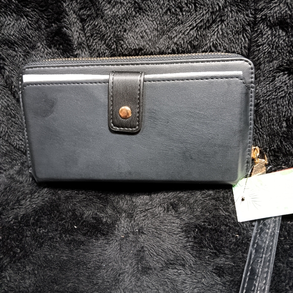 NWT Badgleey Mischka long wallet W/ phone pocket - Picture 4 of 6